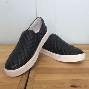 Sam Edelman Slip On Shoes Quilted Pattern SZ 9.5